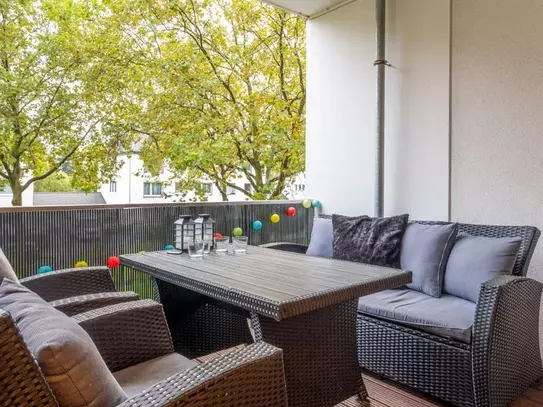 Large & bright 2 room apartment in the zoo district of Düsseldorf, Dusseldorf - Amsterdam Apartments for Rent