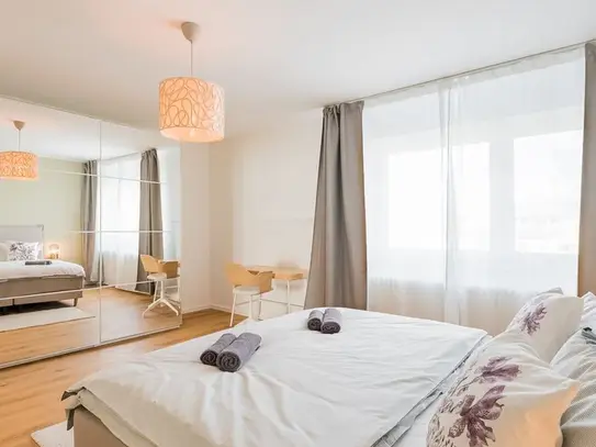 Chic 2 bedroom apartment with a view!, Berlin - Amsterdam Apartments for Rent