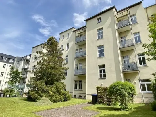 hübsche 3-Raumwohnung mit kleiner Terrasse in Schloßchemnitz mieten