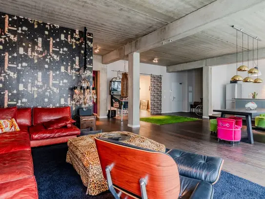 Fantastic designer loft apartment near Rosa-Luxemburg-Platz, Berlin