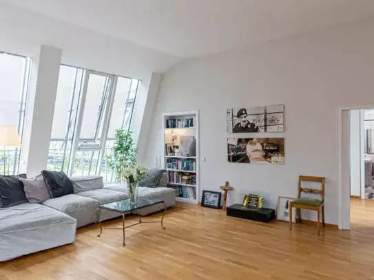 100sqm Rooftop-Mitte-Loft