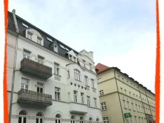 3-Zimmer-Wohnung mit BALKON, Gäste-WC in schöner Lage