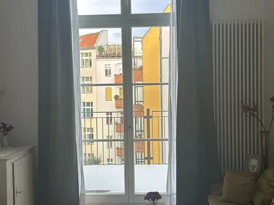 Modern & historic apartment in Charlottenburg, Berlin - Amsterdam Apartments for Rent