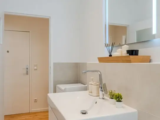 Sophisticated 1-Bedroom with Balcony in Lankwitz, Berlin - Amsterdam Apartments for Rent