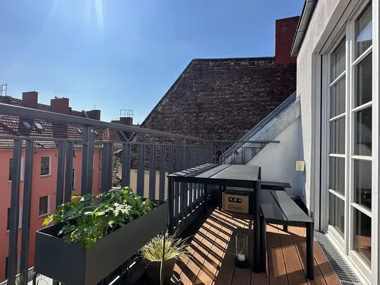 Spacious, gorgeous penthouse in Neukölln, Berlin - Amsterdam Apartments for Rent