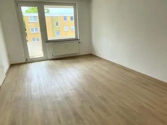 Jetzt wieder frei! Gepflegte 3-Zimmer-Wohnung mit Klick-Vinyl in Wolfsburg Vorsfelde