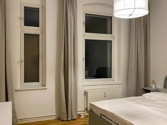 TEMPORARY LIVING IN PRIVATE IN A FURNISHED APARTMENT, Berlin - Amsterdam Apartments for Rent