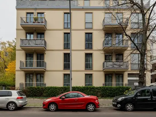 Exclusive 3-Bedroom Apartment in a Prime Location, Berlin - Amsterdam Apartments for Rent