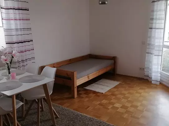 2-Zimmer Möblierte Wohnung mit Einbauküche mit Ost-Süd Balkon., Freising - Amsterdam Apartments for Rent