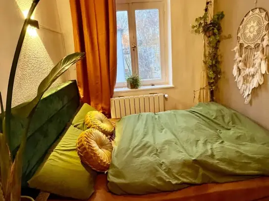 2 room cozy, bright artist appartment with cleaning service, Berlin - Amsterdam Apartments for Rent