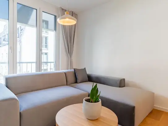 Beautiful & bright 2 Room Apartment with balcony in Lichtenberg Berlin, Berlin - Amsterdam Apartments for Rent