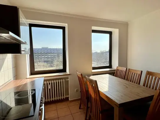 Great Views! Fully furnished 3-rooms apartment in the middle of the Old Town at Heumarkt, Koln - Amsterdam Apartments f…