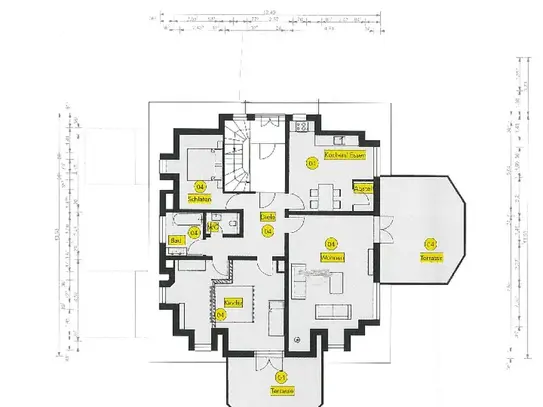 Wohnen am Ziegelinnensee in frisch sanierter 3-4 Zimmerwohnung in einer Villa mit zwei Balkonen