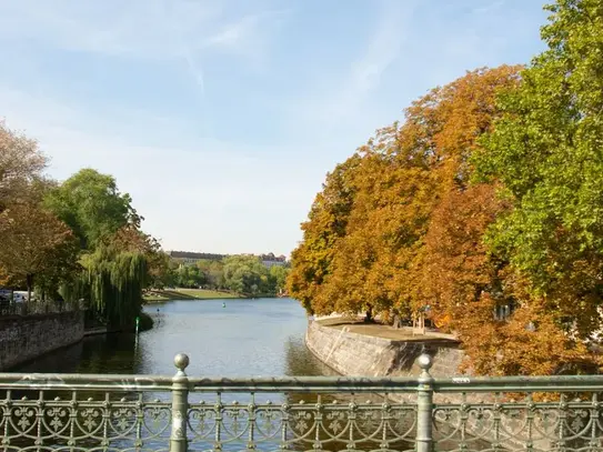 Charming Quiet Renovated Backyard Altbau in Best Location of Berlin Kreuzberg, Berlin - Amsterdam Apartments for Rent