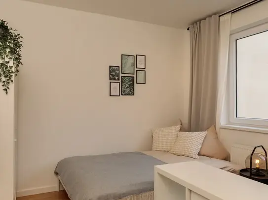 Beautiful furnished room for in central Berlin --> with well-being extras