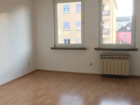 • • • Schöne und helle Wohnung - Sanderau | Festungsblick | Virtueller Rundgang verfügbar! • • •