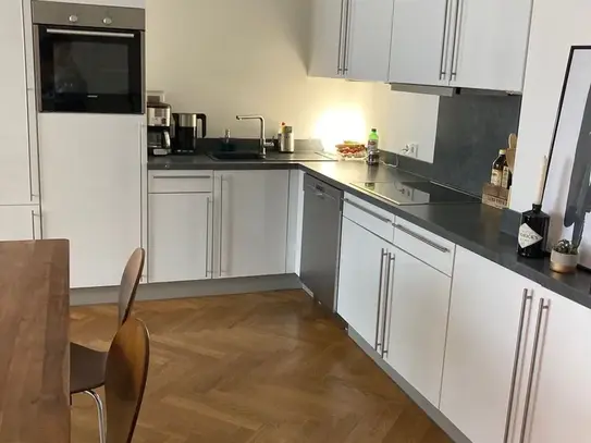 Modern, fully furnished 2-room flat with balcony in Hamburg St Pauli.