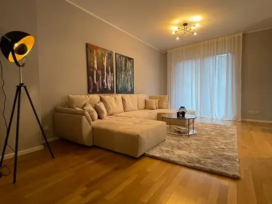 Stylish apartment in prime Mitte with large loggia and garden access & parking, Berlin - Amsterdam Apartments for Rent