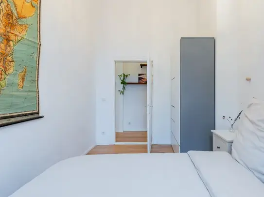 Wonderful apartment in a classified monument building in a central location in Berlin - Schöneberg