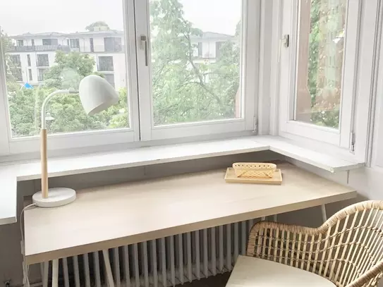 Beautiful, large old building apartment in Bad Homburg!