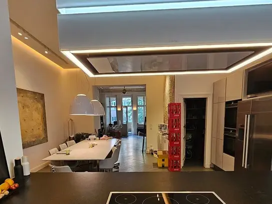 Luxurious flat in prime Charlottenburg location with 170 m², Berlin - Amsterdam Apartments for Rent