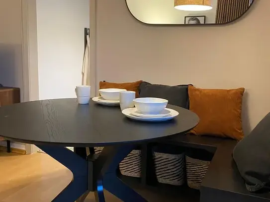 Bright, awesome home in Düsseldorf, Dusseldorf - Amsterdam Apartments for Rent