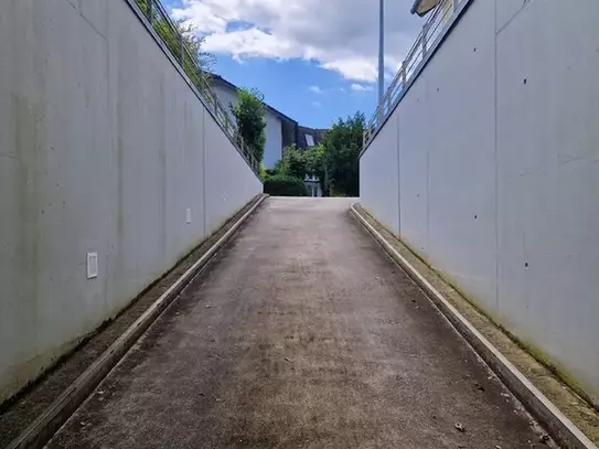 Tiefgaragenstellplatz in Bad Honnef zu vermieten