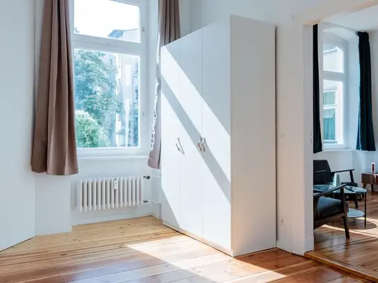 great freshly renovated old building apartment, Berlin - Amsterdam Apartments for Rent