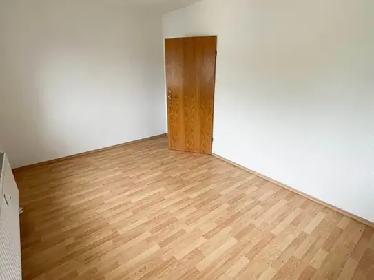 Aufzug - PKW-Stellplatz - 1-Zimmer- in Burkhardtsdorf!!