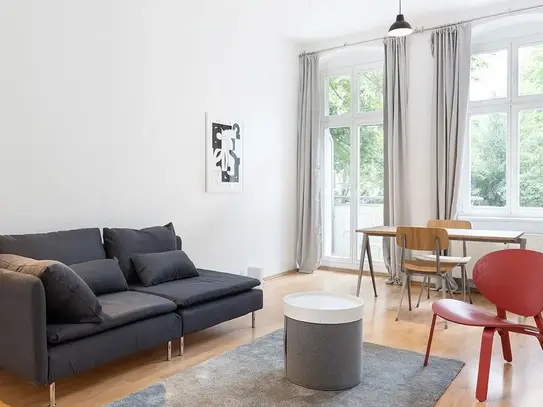 Wonderful & bright loft close to park, Berlin