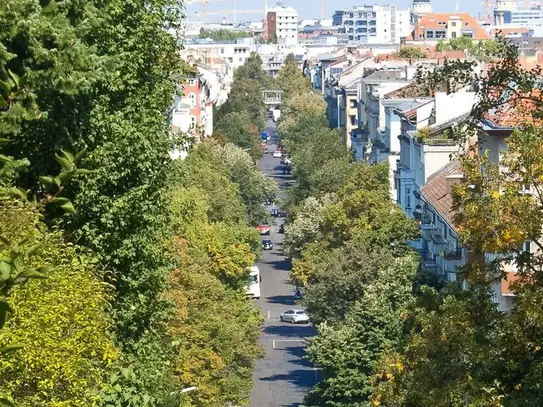 Sunny studio with a balcony – centrally located in Kreuzberg