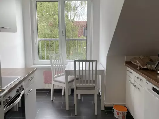 3-Zimmer-Dachgeschosswohnung in Hamburg-Horn (Theodor-Weber-Reihe 3