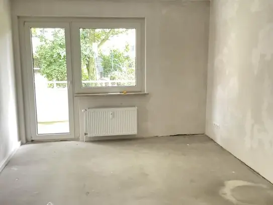 Schöne 2 Zimmerwohnung mit Balkon und Tageslichbad!