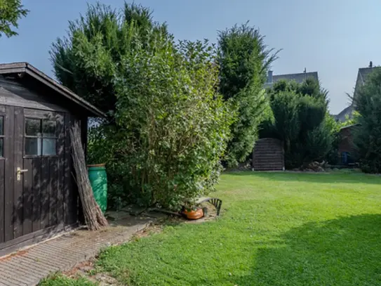 Exklusive 5-Zimmer-Maisonettewohnung mit großem Garten und Traumblick auf Wiesen und Felder