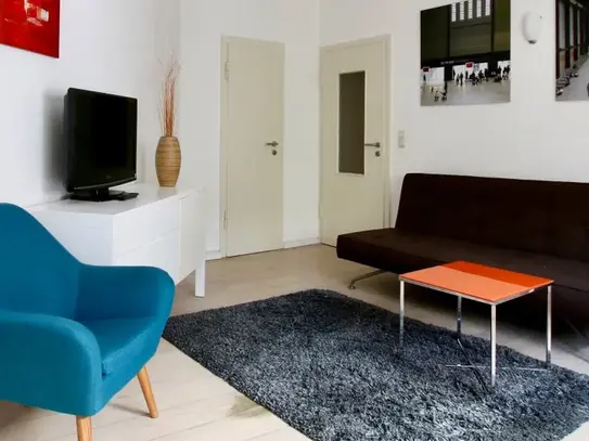 Perfect living: Modern city apartment near Cologne main Station – euhabitat