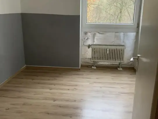 Demnächst frei! 4-Zimmer-Wohnung in Siegen Wenscht