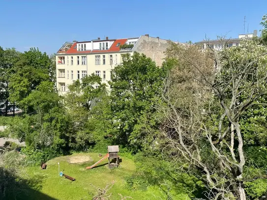 lichtdurchflutetes Apartment (Wilmersdorf)