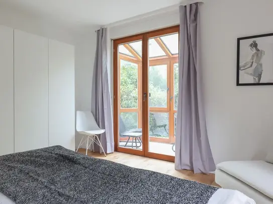 3 ROOM FAMILY APARTMENT IN A SAFE AND GREEN PART OF BERLIN