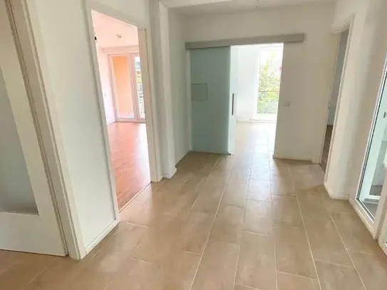 WBS mit besonderem Wohnbedarf - 3 Zimmer Wohnung mit Balkon und Loggia!