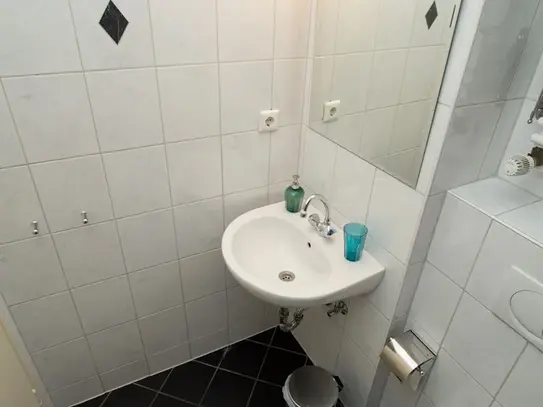 WIFI -walk in apartement, Dusseldorf - Amsterdam Apartments for Rent