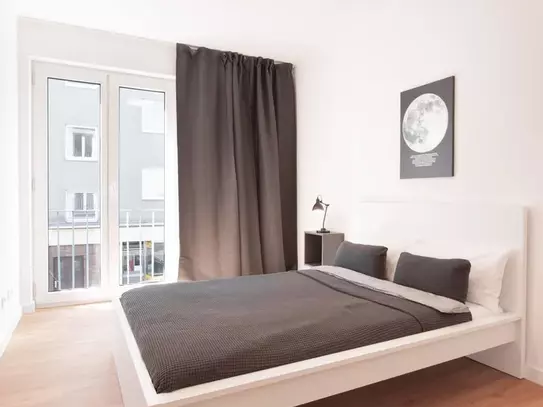 ***3 room apartment with sunny balcony***, Dusseldorf - Amsterdam Apartments for Rent