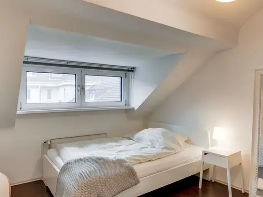 Cute smart home apartment, located in Sülz Cologne's favorite district