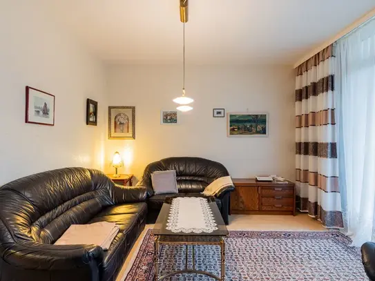 Exclusive city living in Berlin-Lichtenberg: 3-room flat with balcony and urban flair