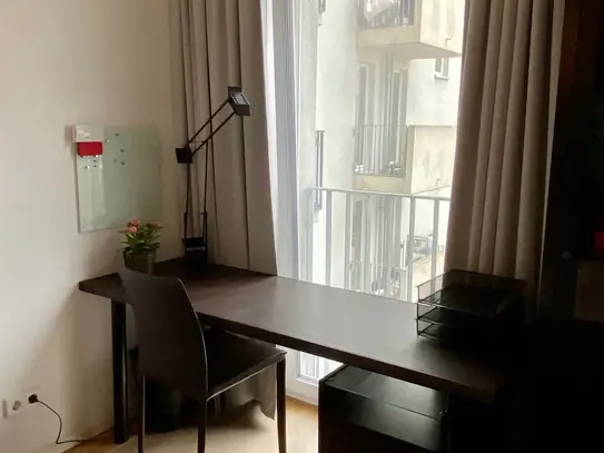 Fully furnished, quiet apartment (close to Checkpoint Charlie) starting from Oct. 2024