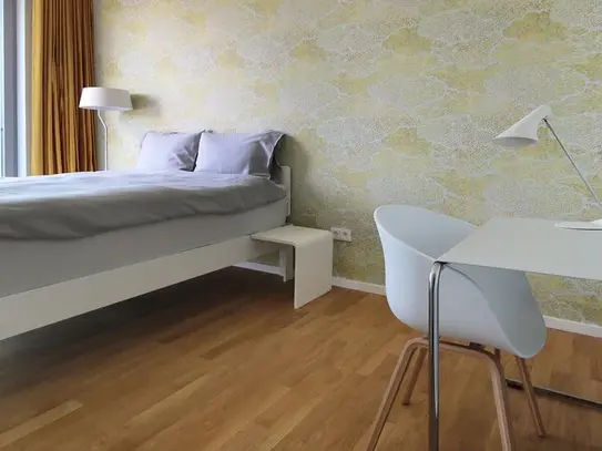 New with a view - Deluxe Apartment w. Rooftop Terrace, Berlin - Amsterdam Apartments for Rent