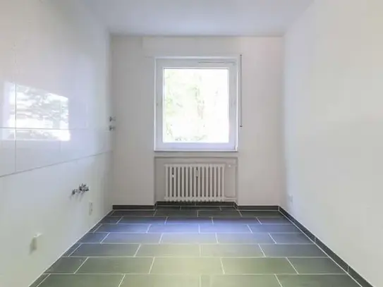 Geräumige 3-Zi.-EG-Wohnung, 78 m², Loggia und 2 Bäder!