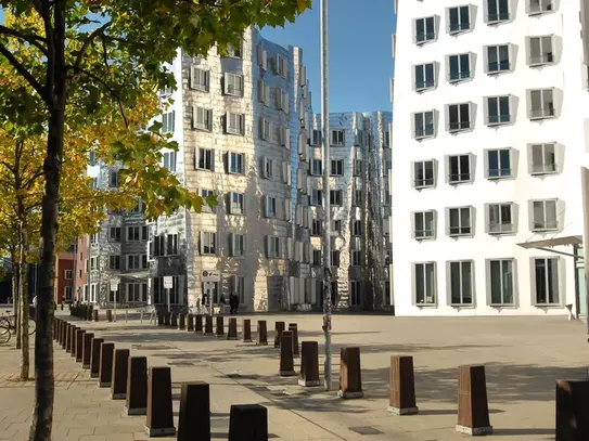 Quiet & beautiful apartment in Düsseldorf- Unterbilk -Media Hafen