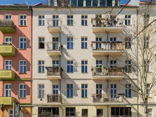 Modern, spacious and beautiful two room flat with balcony in the Hausburgviertel in Friedrichshain, Berlin - Amsterdam…