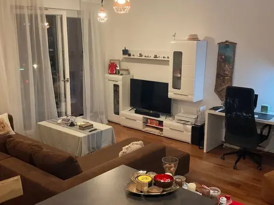 Remote-first fully equipped spacious 2-room studio close to Hauptbahnhof, Berlin - Amsterdam Apartments for Rent