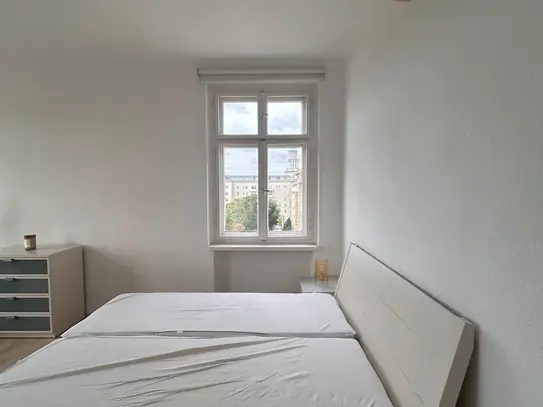 Luxury furnished room with AC in Friedrichshain